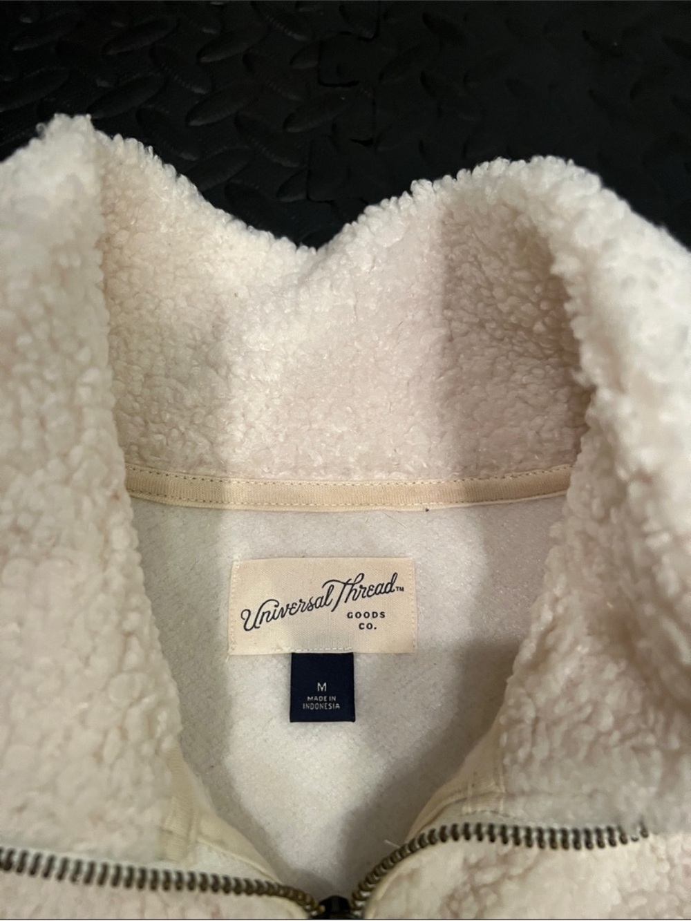 Universal Thread Colorblock Fleece Pullover - Picture 4 of 4